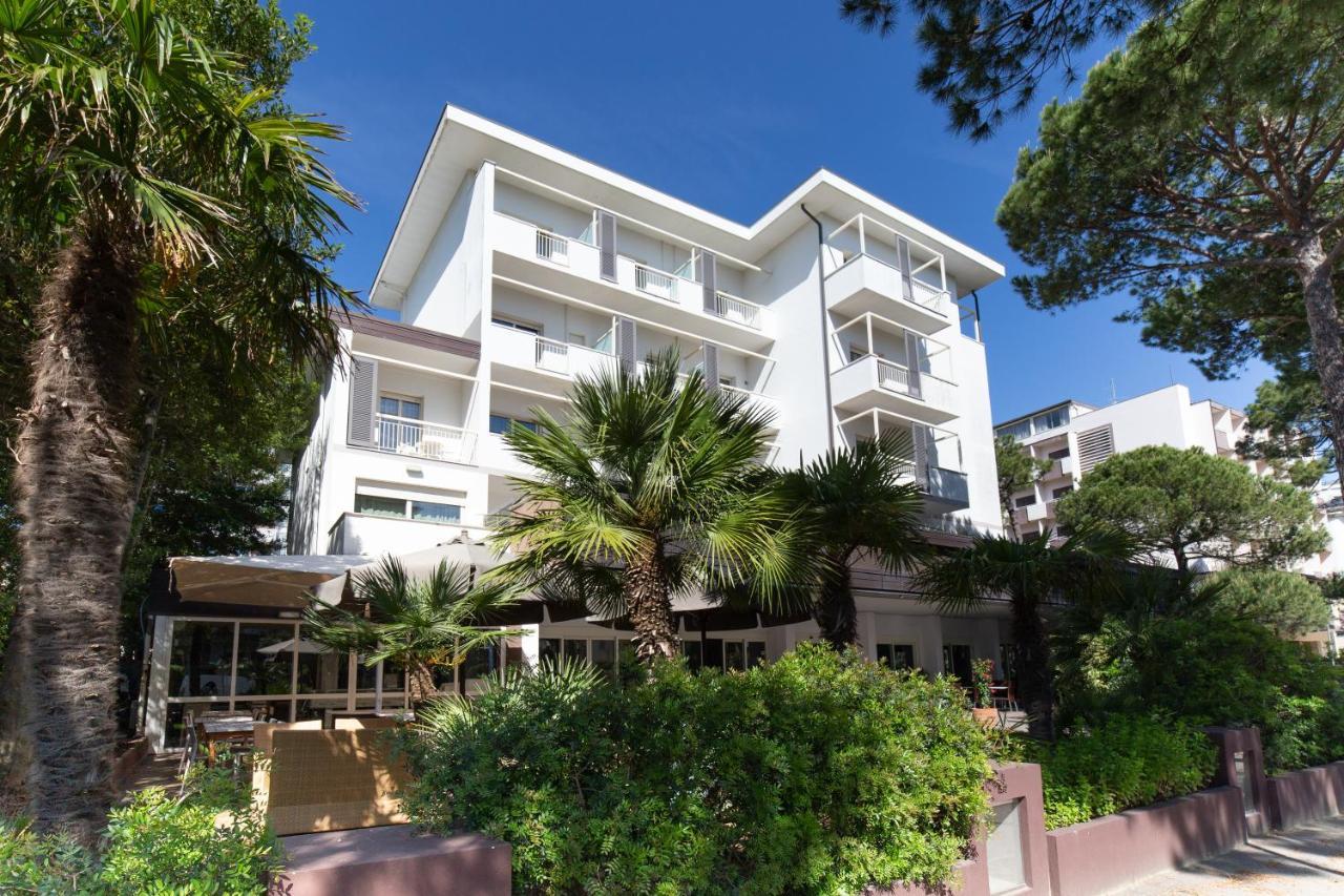 Hotel Parco Морской Милан Экстерьер фото